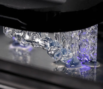 How Does Resin Polymerization Work?